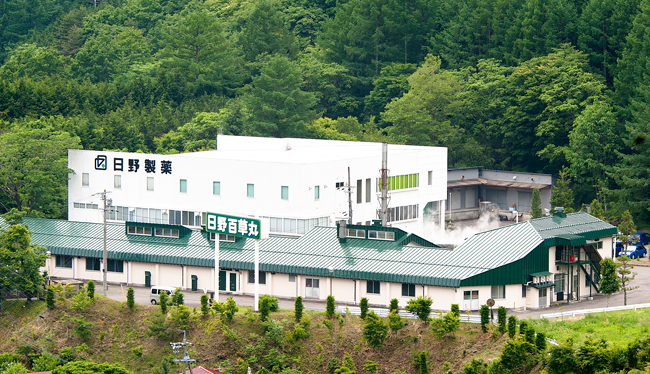 日野百草丸工場外観
